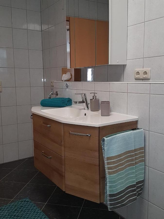 Ferienwohnung Pusteblume 부스텐사흐센 외부 사진
